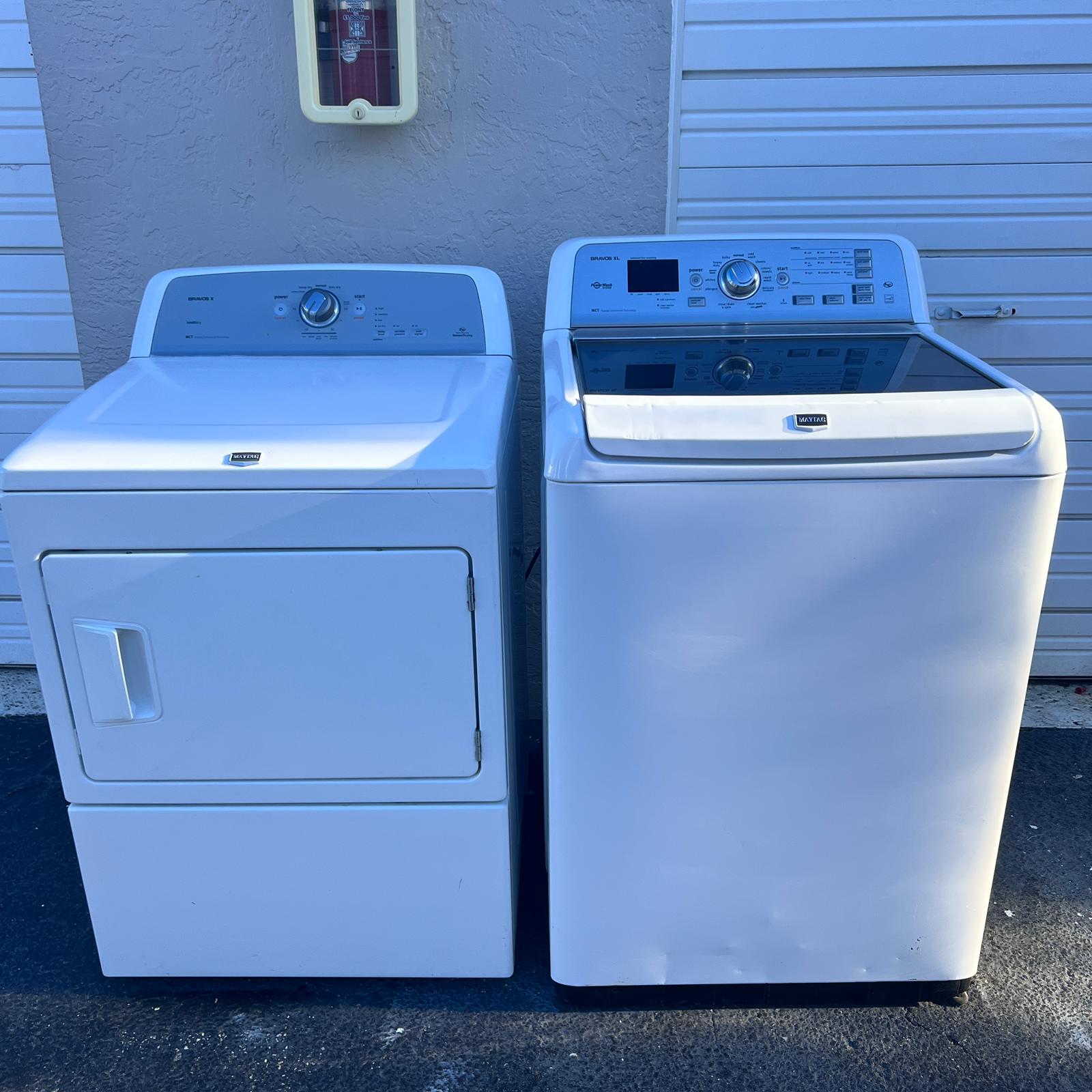 Maytag Bravos XL Washer and Dryer Set Maytag Bravos XL Washer and Dryer Set